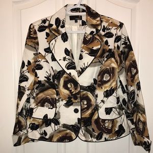🧵 Laura Floral Blazer